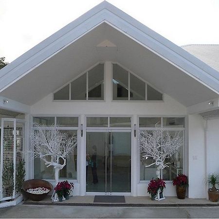Leblanc Exclusive Resort Antipolo Exteriér fotografie